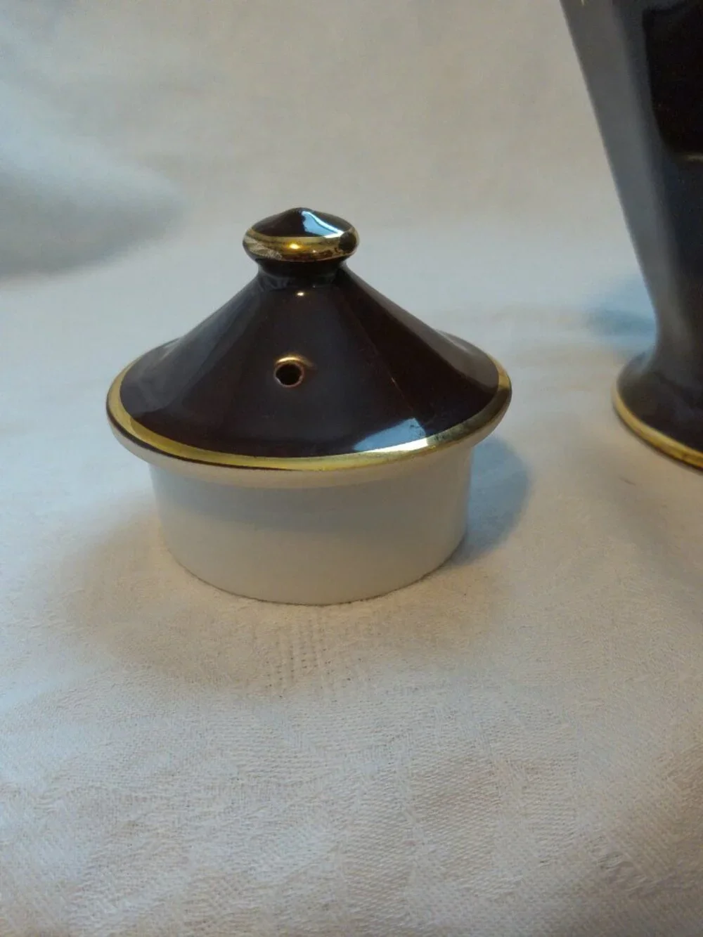 Hall Teapot Vintage Brown with Gold